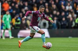 沃克表示：鲜有人了解凯恩为成为世界最佳前锋所付出的努力，他训练极为专注