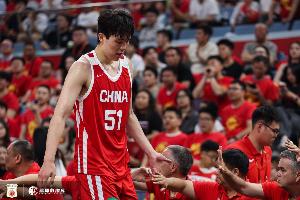 郭士强指出：杨瀚森此次表现平平，毕竟已有一年半未与国家队一同训练