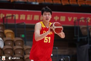 杨瀚森：媒体人，坚定为国奋战，拳拳报国情真意切