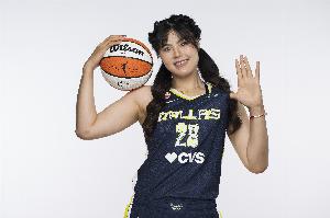 飞翼85-70胜水星 李月汝替补出场仅两分钟 2投1中贡献3分1篮板