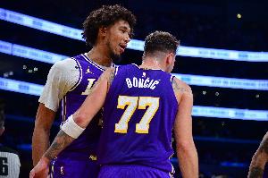 海斯已离队湖人队，此前他刚成为斯洛文尼亚公民，未来将和东契奇在国家篮球队并肩作战