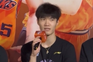 偰李永炜称弗格是生活中优秀的老大哥，期待他继续留在上海
